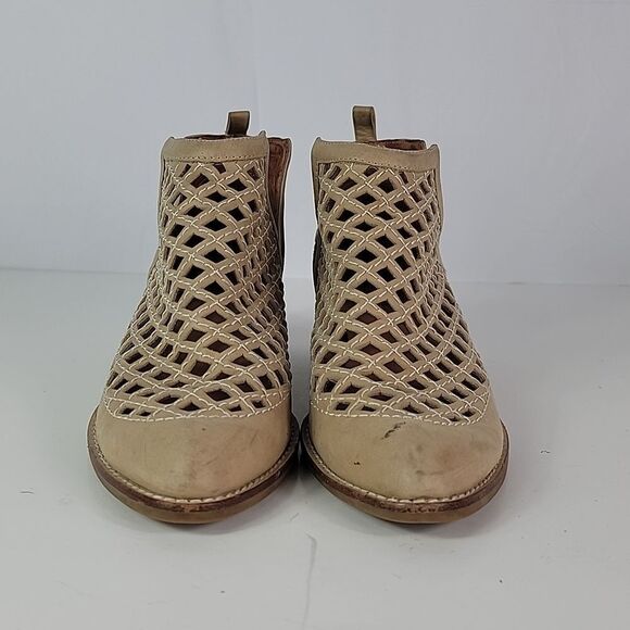 Jeffrey Campbell Taggart Open Weave Women's Booties - Picture 5 of 13